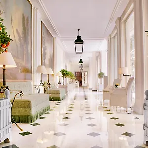5* Hotel Le Bristol - An Oetker Collection