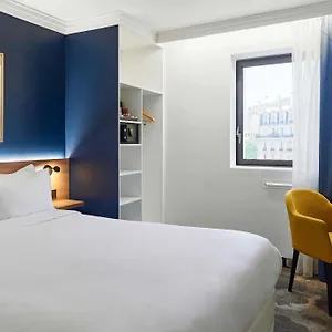 Hotel 17 Batignolles