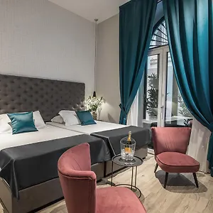 Navona Street 3*, Roma Italia